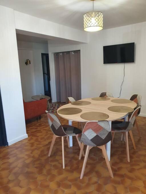 Appartement F3 Meuble Et Equipe Saint-Cyprien  Exteriör bild