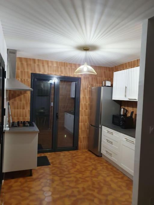 Appartement F3 Meuble Et Equipe Saint-Cyprien  Exteriör bild
